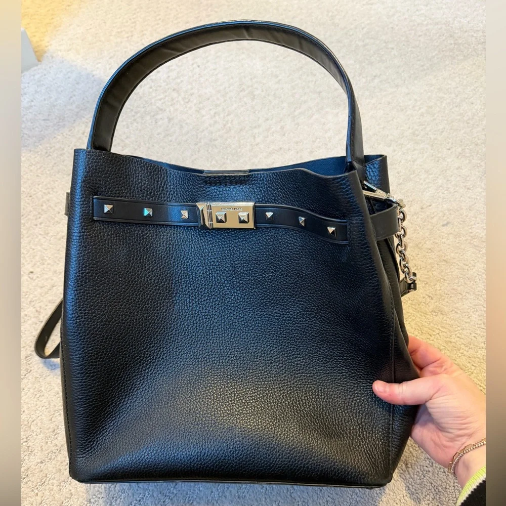 Michael Kors Addison Medium Pebbled Leather Bucket Bag - handle and strap - Picture 1 of 10